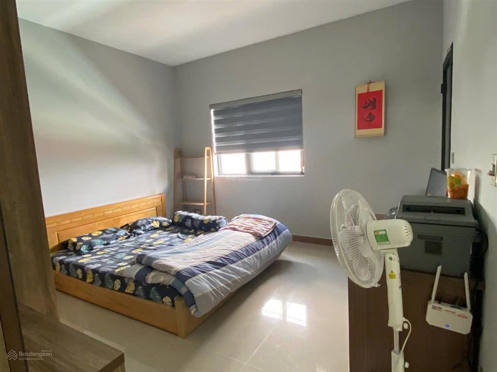 Cho thuê căn hộ 2pn  đầy đủ nt, nhà ở liền, cc đức khải q7 dt 85m2  giá 9.3 tr