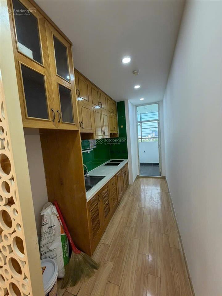 Cho thuê căn hộ 2pn  góc nhà có nt  view pmh  cc bellezaq7  dt 75m2  giá 9 triệu