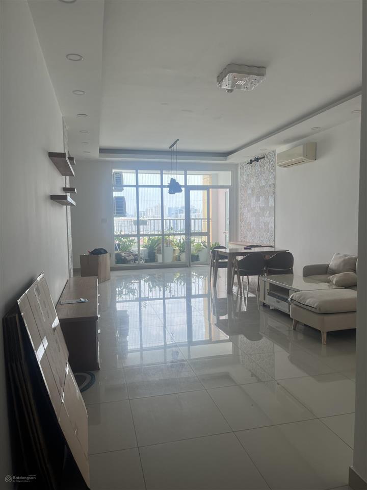 Cho thuê căn hộ 3pn có nt  view sông  cc bellezaq7  dt 124m  giá thuê 13 triệu