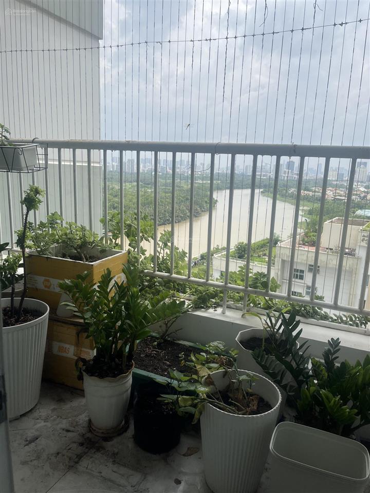 Cho thuê căn hộ 3pn có nt  view sông  cc bellezaq7  dt 124m  giá thuê 13 triệu