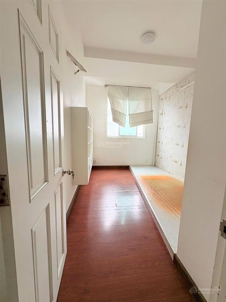 Cho thuê căn hộ 3pn, nhà decor có nội thất, chung cư bellezaq7, diện tích 124m2, giá 15 tr