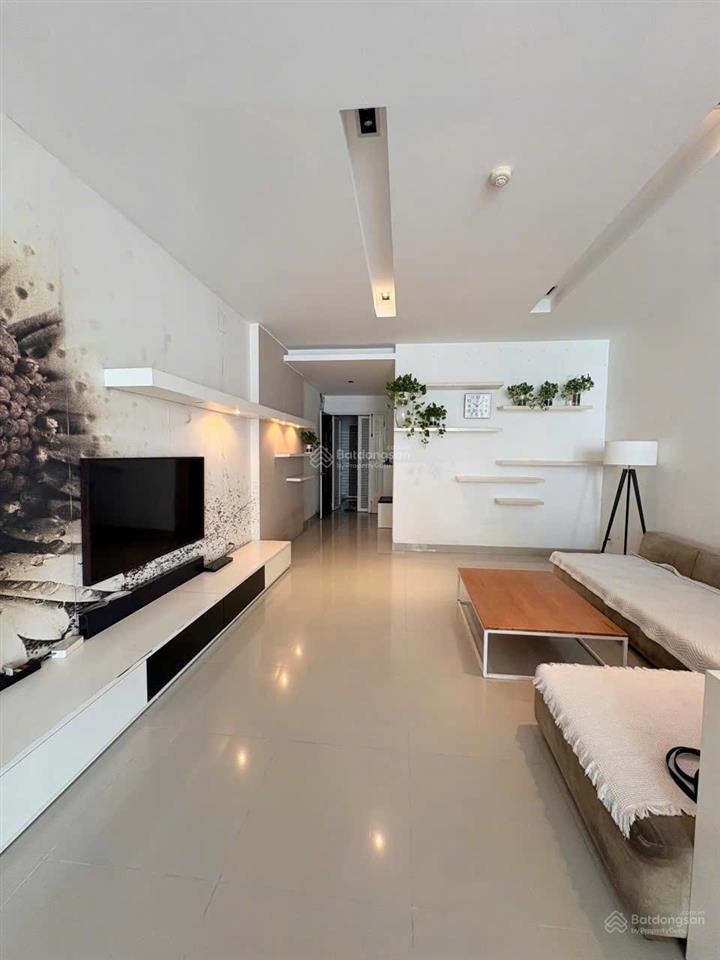 Cho thuê căn hộ 3pn, nhà decor có nội thất, chung cư bellezaq7, diện tích 124m2, giá 15 tr