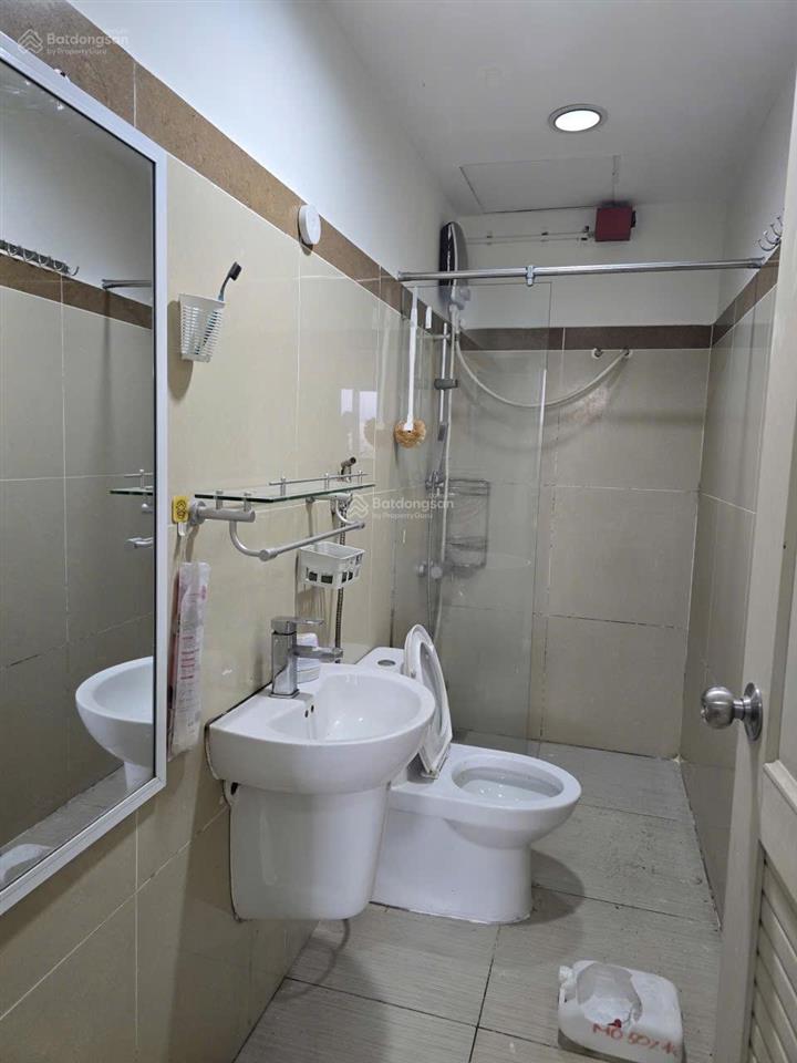 Cho thuê căn hộ 1pn  fullnt  nhà mới sơn  cc đức khải q7  dt 46m2  giá 7.5 triệu