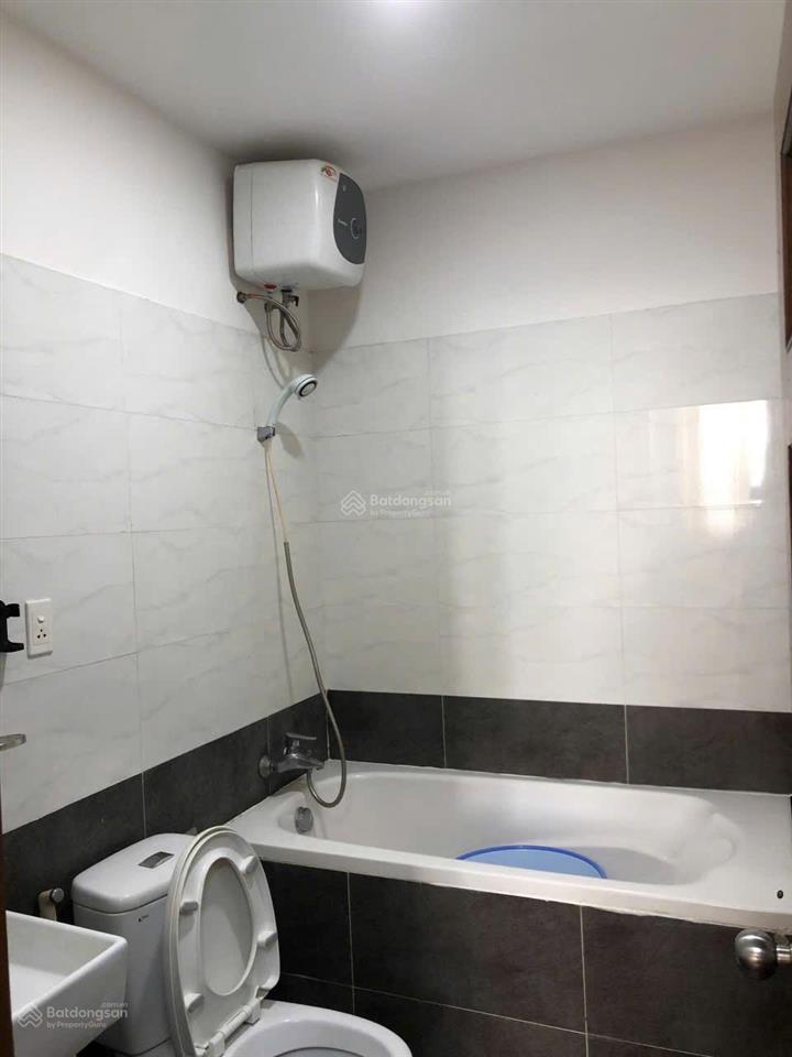 Cho thuê căn hộ 2pn *góc nhà có nt*cc bellezaq7  dt 88m2  giá 9.5 triệu