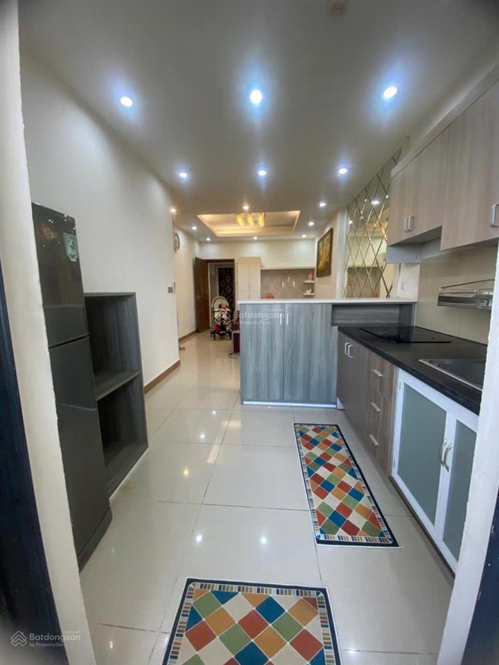Cho thuê căn hộ 2pn  fullnt  cc đức khải q7  dt 67m2  giá 8.5 triệu
