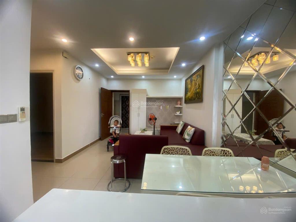 Cho thuê căn hộ 2pn  fullnt  cc đức khải q7  dt 67m2  giá 8.5 triệu
