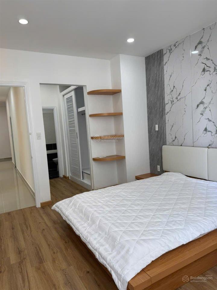 Cho thuê căn hộ 2pn  góc, nội thất mới  cc belleza q7  dt 88m2  giá 12 triệu/th