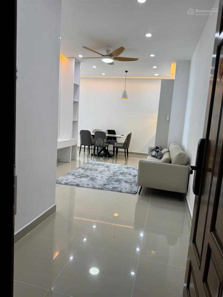 Cho thuê căn hộ 2pn  góc, nội thất mới  cc belleza q7  dt 88m2  giá 12 triệu/th