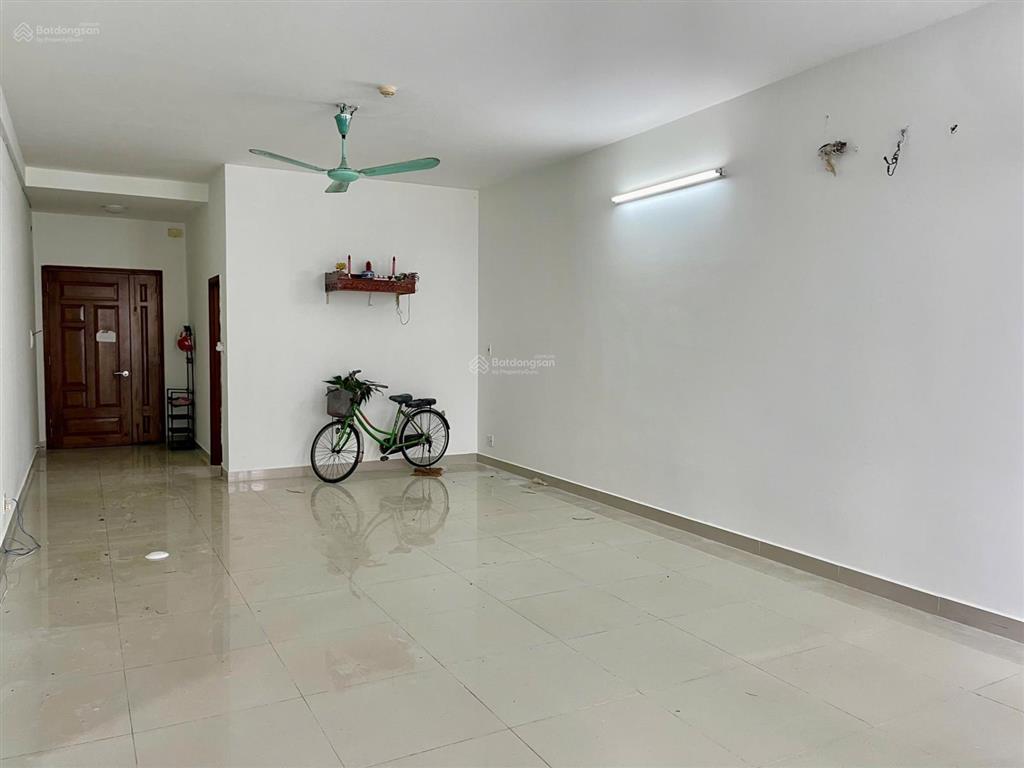 Cho thuê căn hộ 3pn có nt  nhà sơn mới ở liền  cc bellezaq7  dt 124m2  giá 13 tr