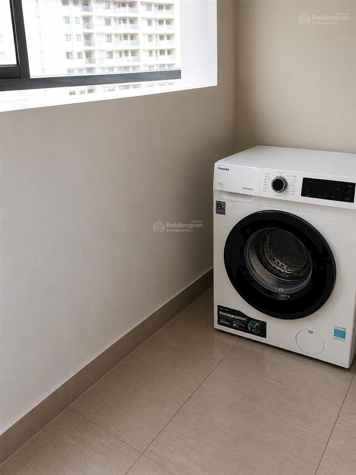 Cho thuê căn hộ 2pn  full nt  tầng cao thoáng  cc đức khải q7  dt 67m2  giá rẻ 8.5tr