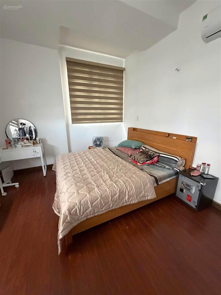 Bán căn hộ 3pn nhà mới  full nt  cc belleza q7  dt 124m2  giá 5.3 tỷ