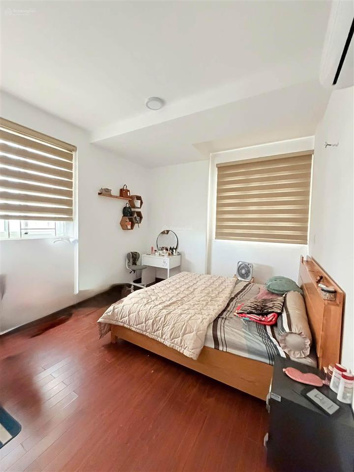 Bán căn hộ 3pn nhà mới  full nt  cc belleza q7  dt 124m2  giá 5.3 tỷ