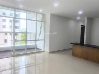 Cho thuê căn hộ 3pn trống ban công rộng  dt 124m2 giá 11 triệu