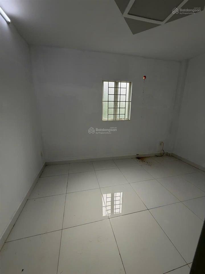 Cho thuê nhà nguyên căn trống mới sơn  đường chuyên dùng 9 q7  dt 4x10m  2pn  giá 6.5 triệu
