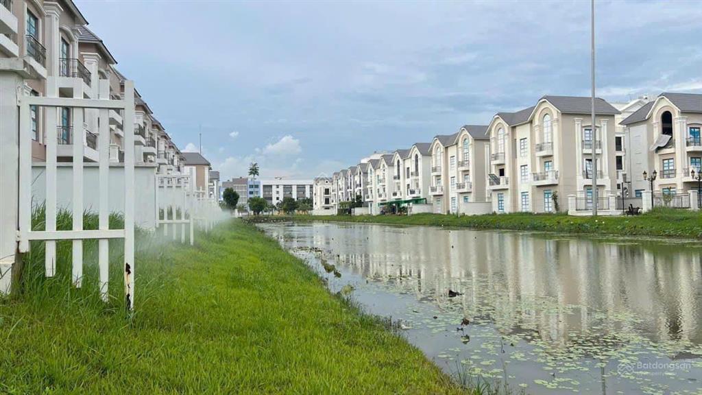 Bán biệt thự vinhomes grand park, 65 tỷ vnd, 419m2, phường long bình hcm