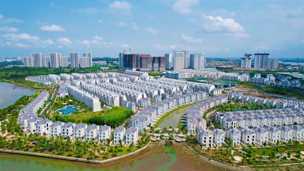Bán biệt thự vinhomes grand park, 40 tỷ, 315m2, 4pn, 5wc, khu vực tiện ích