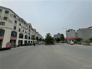 Liền kề trục chính hidone kim chung  lai xá 90m, nhà thô, giá tốt bao trọn hidone.