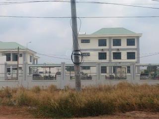 Bán đất nền gần kcn, đt 756, chợ minh lập, chơn thành, 360 triệu, gần 300m2, sổ sẵn có bank