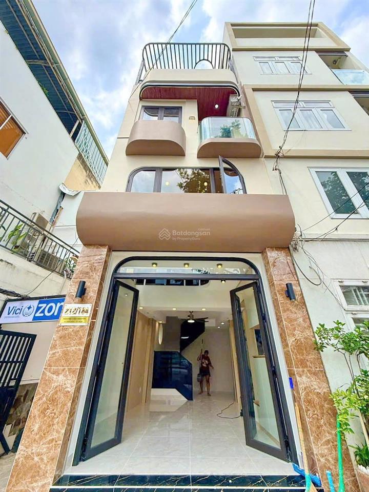 Nhà phố căn góc nhà 2 mặt tiền hoàng sa quận 1