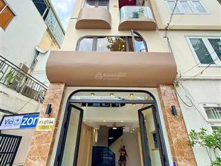 Nhà phố căn góc nhà 2 mặt tiền hoàng sa quận 1