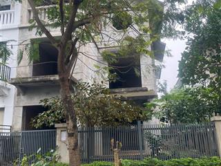 Cho thuê nhà vườn 180m² 3 tầng 1 tum sunny garden city (quốc oai)