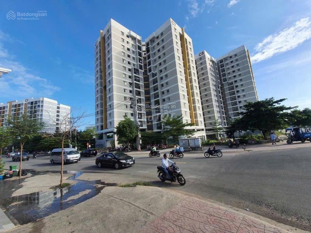 Chính chủ  cần bán căn hộ chung cư c7,diện tích 76m2,vị trí giáp đường lê văn việt và man thiện