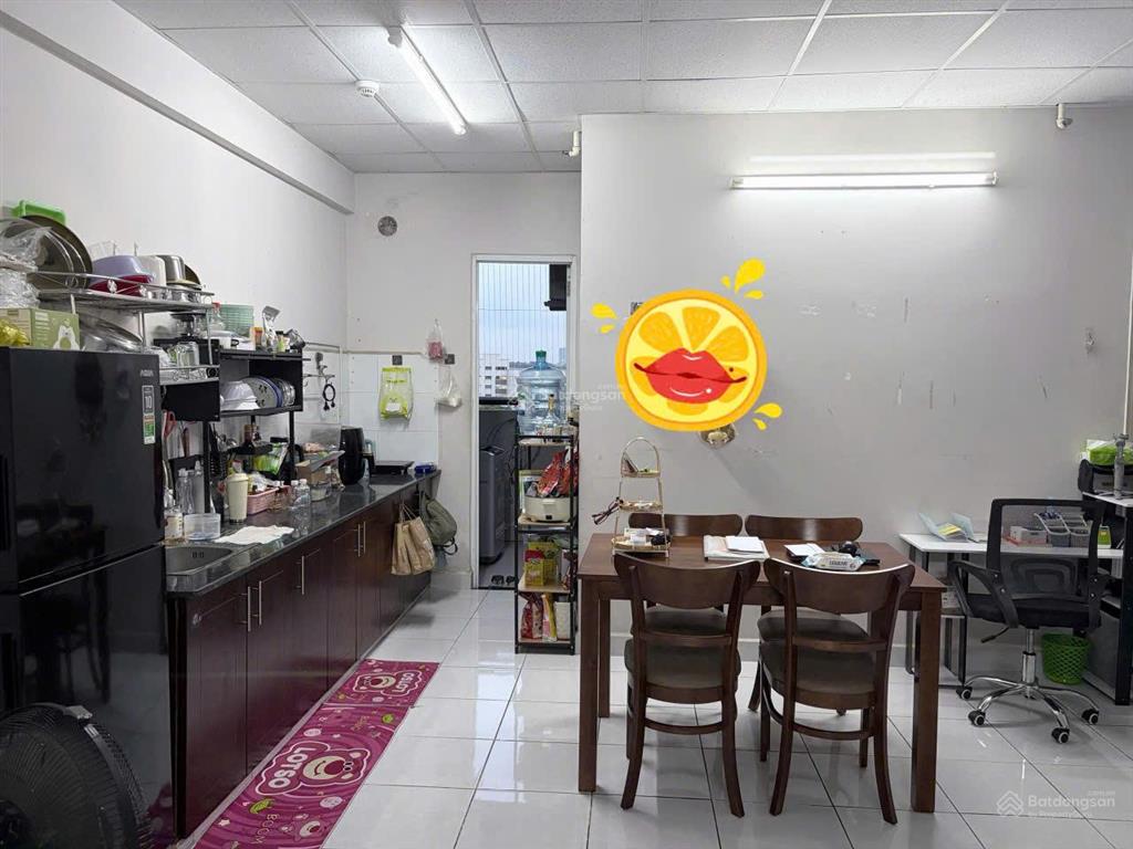 Chính chủ cần cho thuê căn hộ chung cư c7, dt 76m², vị trí giáp đường lê văn việt và man thiện