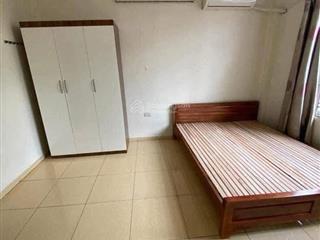 Cho thuê phòng ngõ 68 triều khúc 1,4tr/th khép kín