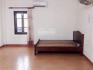 Phòng khép kín trong nhà tầng cho thuê giá 2,5tr/th trần đại nghĩa