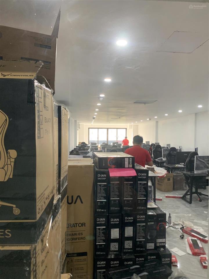 Cho thuê vp giá rẻ mới 100% phố phương mai  cạnh viện da liễu, bạch mai, việt pháp 110m2  16 tr