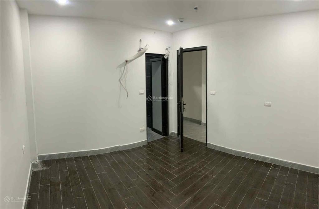 Cho thuê vp giá rẻ mới 100% phố phương mai  cạnh viện da liễu, bạch mai, việt pháp 110m2  16 tr