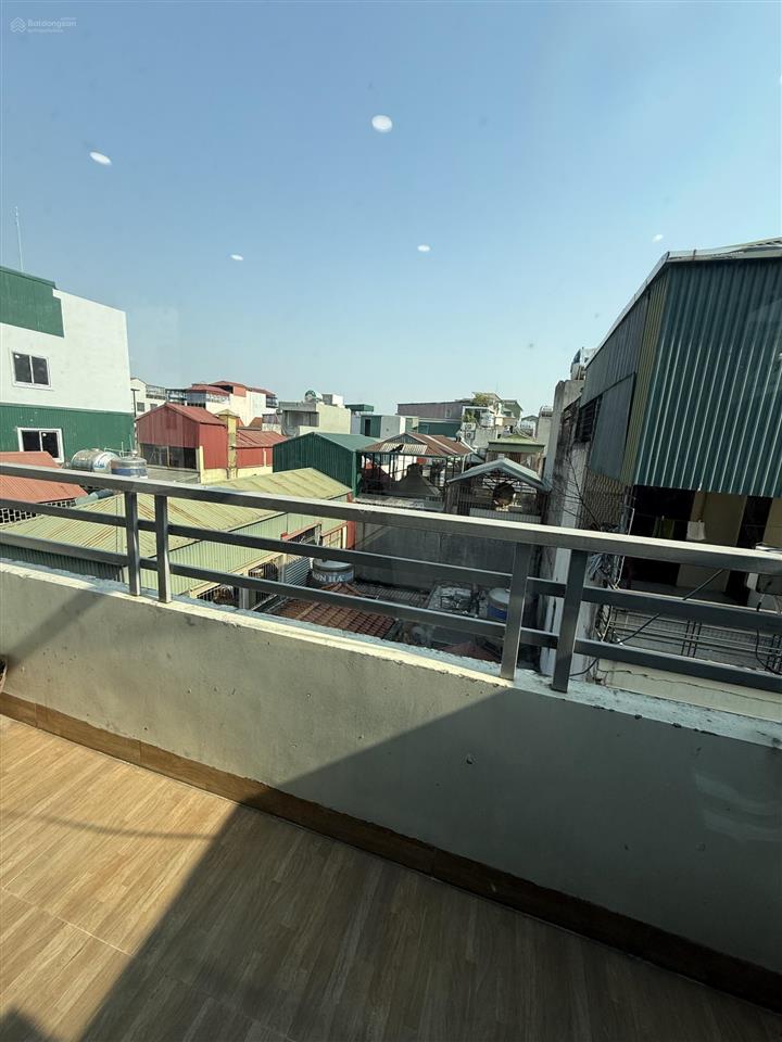 Chính chủ cho thuê sàn văn phòng 30 trần quang diệu 40 m2 sử dụng 8 triệu. 0389 930 ***
