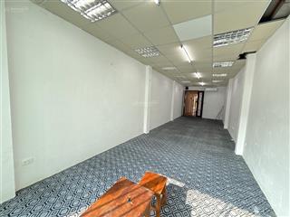 Hot sàn văn phòng ngõ 91 nguyễn chí thanh 60 m2 giá 8.5 triệu full thang máy dv 24/24 0389 930 ***