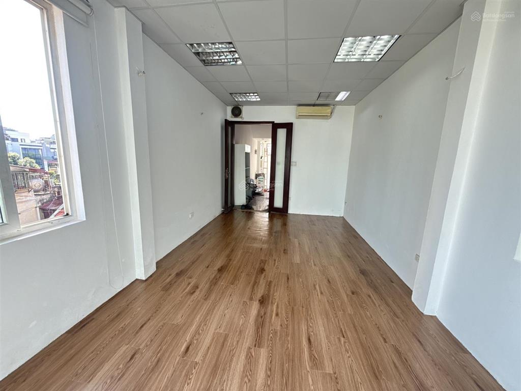 Văn phòng ngõ 57 láng hạ 50 m2 chỉ 9 triệu 0389 930 ***