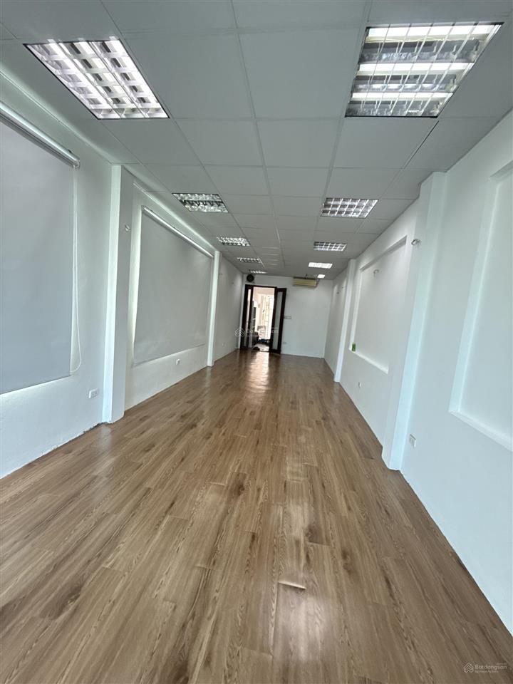 Văn phòng ngõ 57 láng hạ 50 m2 chỉ 9 triệu 0389 930 ***