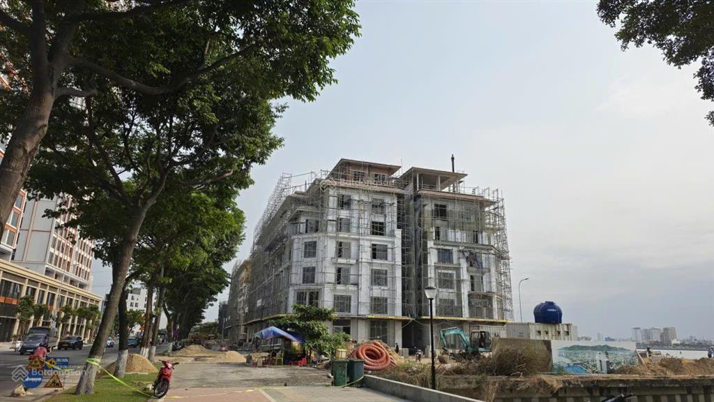Shophouse mặt tiền trần hưng đạo view sông hàn, cạnh euro 1, cách cầu rồng 300m, sản phẩm giới hạn