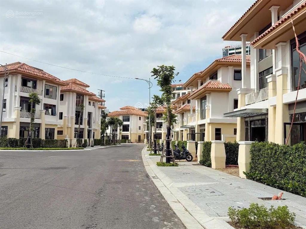 Villa sun cosmo mặt tiền đường phạm hữu kính, sẵn sàng bàn giao, giá gốc cđt