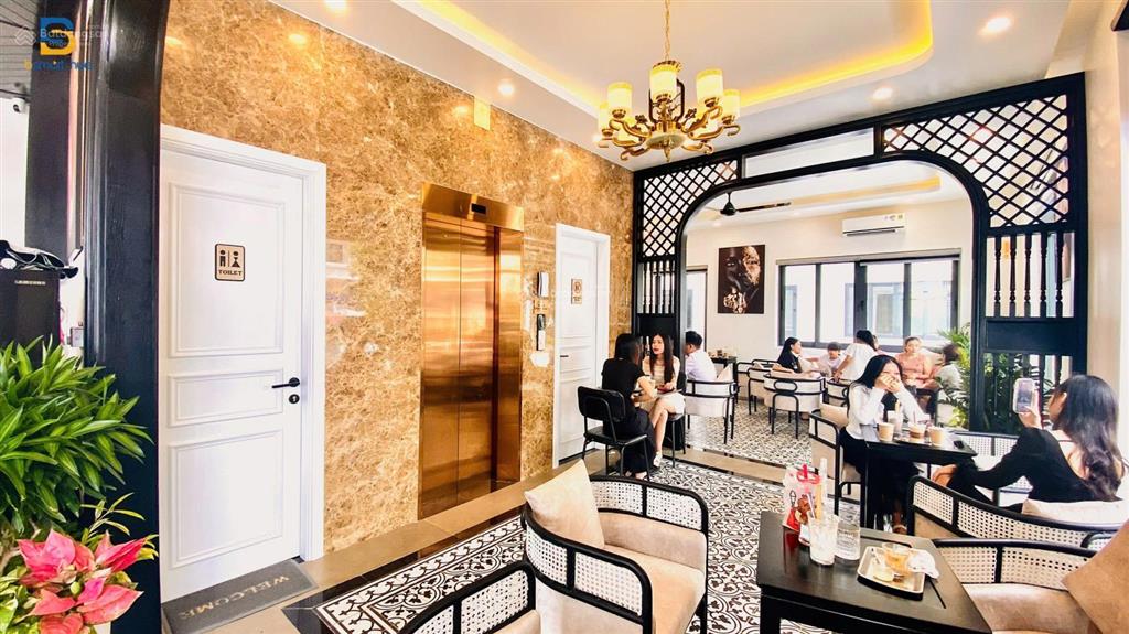 Căn góc 03 mặt tiền dường full nội thất cao cấp indochine , cao ráo thu nhập từ 40tr