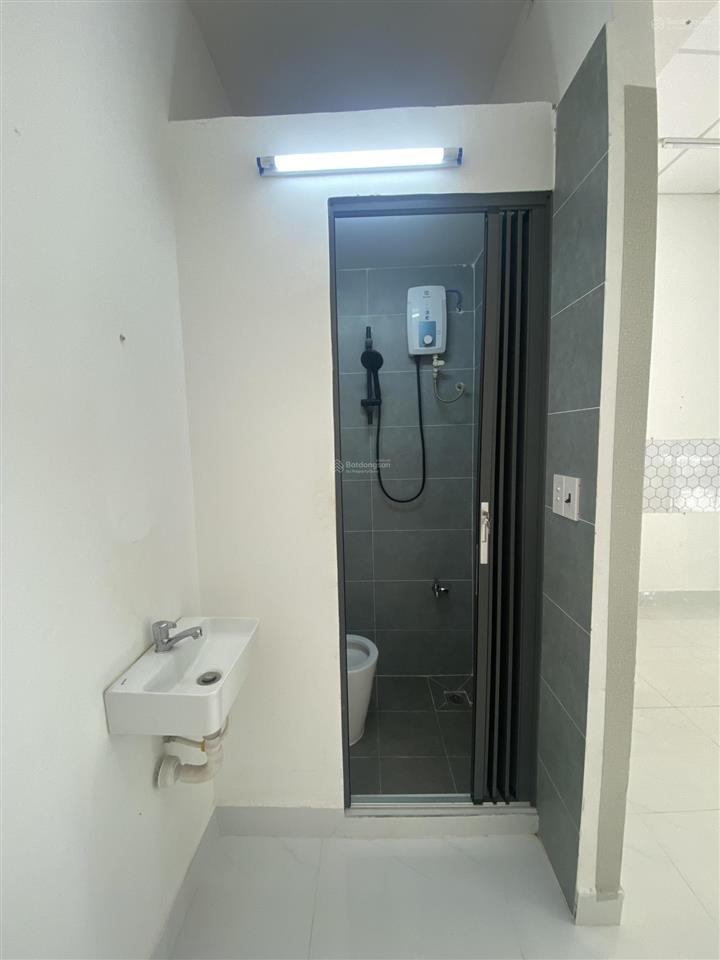 Chính chủ cho thuê mặt bằng, nhà mặt tiền đường 73  tân phong (cũ)  q7