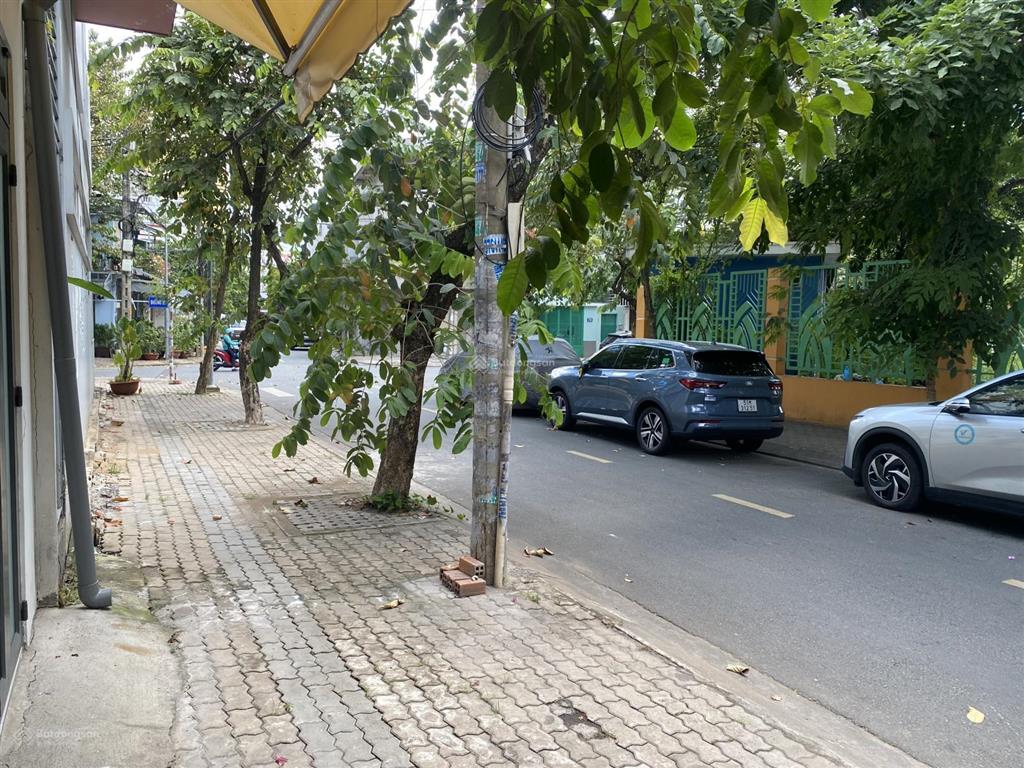 Chính chủ cho thuê mặt bằng, nhà mặt tiền đường 73  tân phong (cũ)  q7
