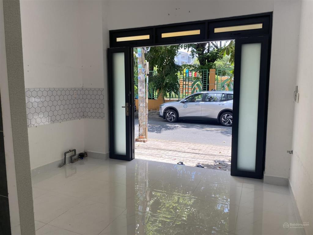 Chính chủ cho thuê mặt bằng mặt tiền đường 73  tân phong (cũ) q7