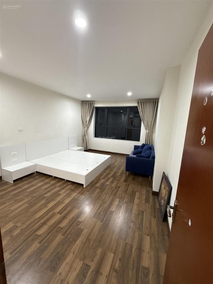 Chủ nhà cần cho thuê chcc goldmark city 136 hồ tùng mậu, 121 m2 khách mới hết hạn 16 tr