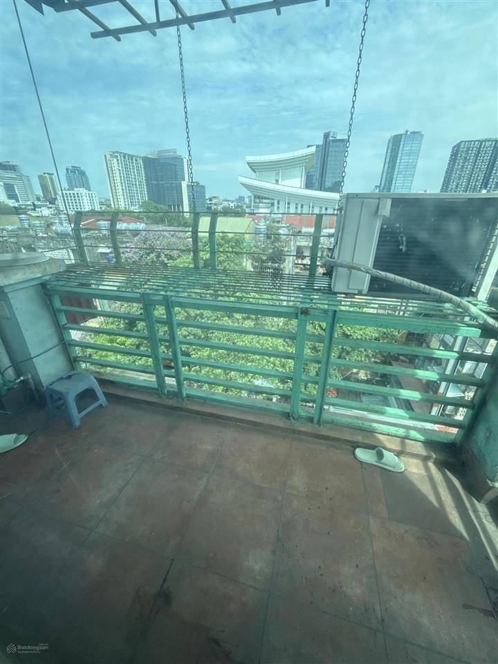 Chính chủ cho thuê vp 14 huỳnh thúc kháng full đồ 7.5 triệu dtsd 40 m2 có ban công 3 mặt thoáng đẹp