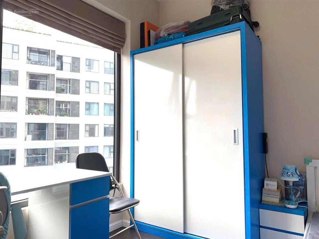 Cho thuê căn góc cao cấp 3 p ngủ, 2 toilet. full nội thất đẹp, tiện nghi tại imperia 423 minh khai