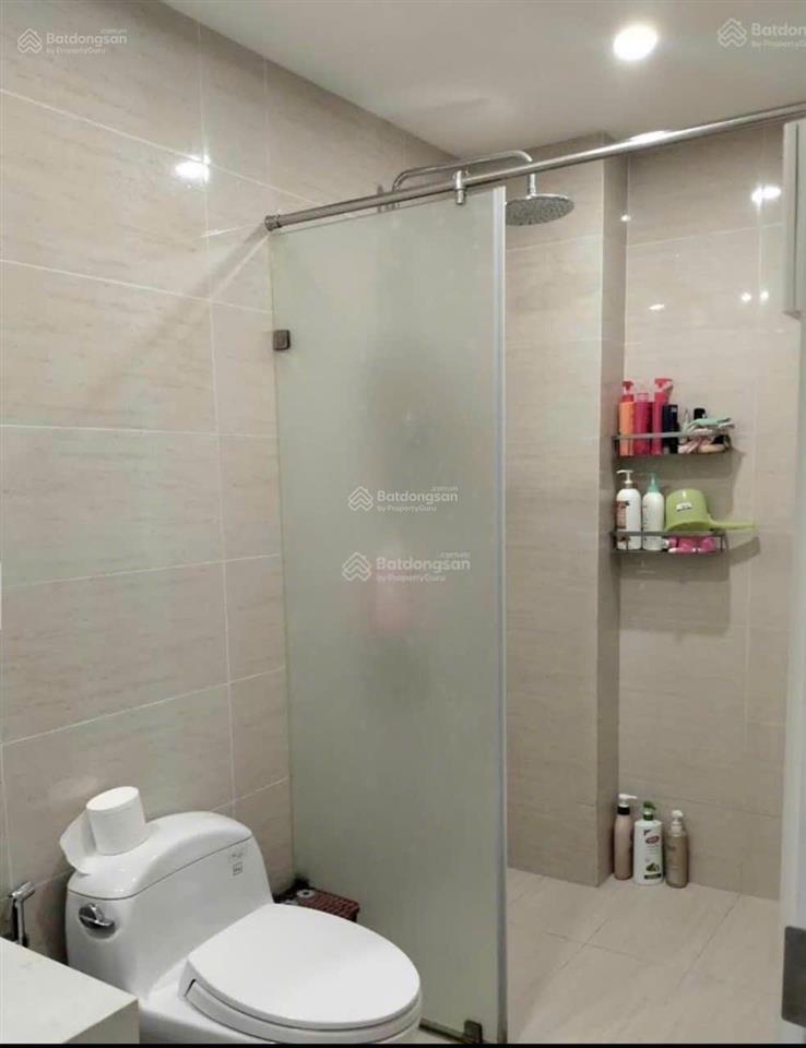 Cho thuê căn góc cao cấp 3 p ngủ, 2 toilet. full nội thất đẹp, tiện nghi tại imperia 423 minh khai