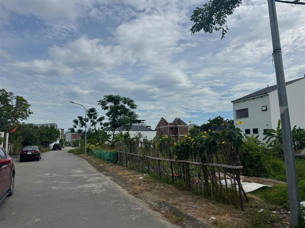Bán đất chính chủ, vị trí đẹp tiềm năng lớn, diện tích 155.2m² trung nghĩa đông vĩnhvinh
