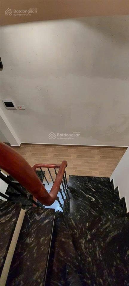 Bán tòa căn hộ dịch vụ 8 tầnghàm nghidòng tiền 200tr/ththang máy40 phòng1nhà ra phốfull phòng