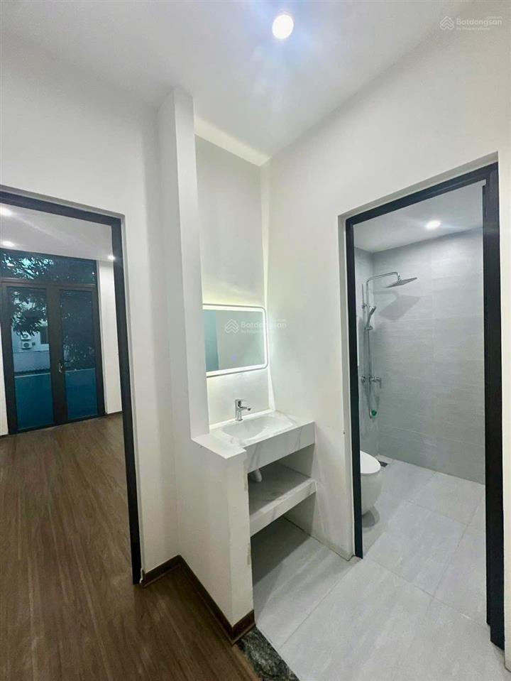 Chính chủ gửi bán căn nhà 3 tầng tại trung tâm đồng hoà , kiến an