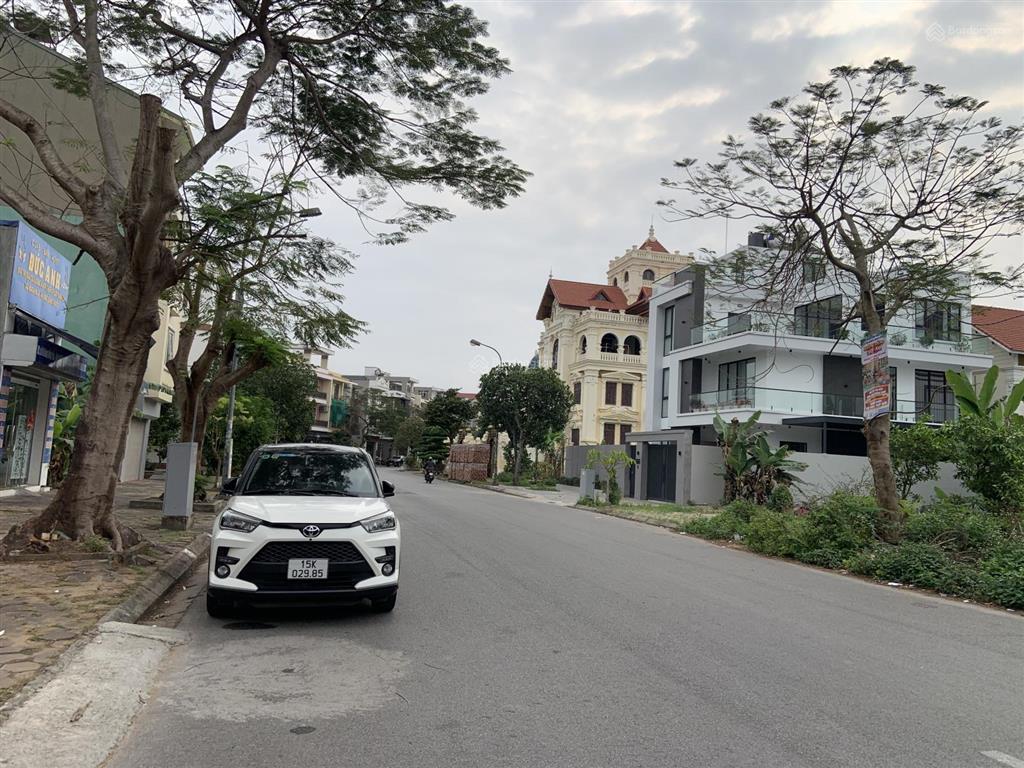 Bán lô biệt thự 300m² mặt tiền 15m, thuộc dự án khu đô thị mới cựu viên