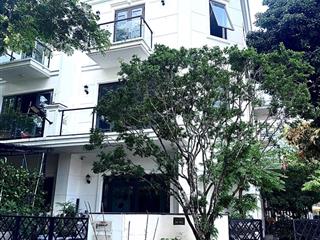 Bán shophouse căn góc vị trí đẹp sim city q9, hoàn thiện xịn, giá thỏa thuận